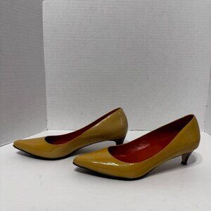 Cole Haan Nike Air Julianna Pumps in Size 7, yellow/mustard color